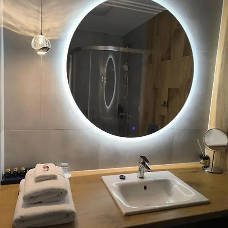 Alibi - Sympozjum Aparthotel