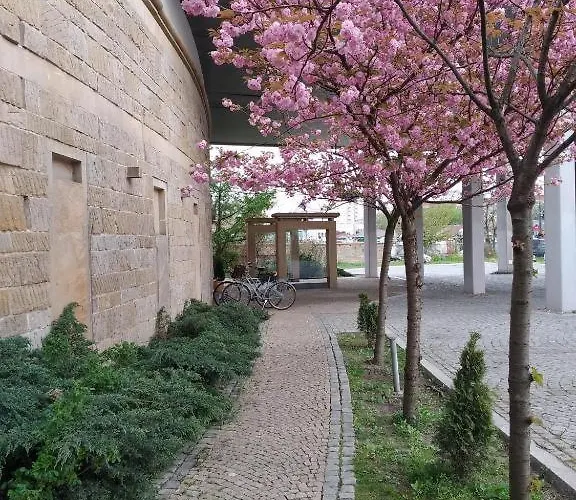 Alibi - Sympozjum 아파트호텔