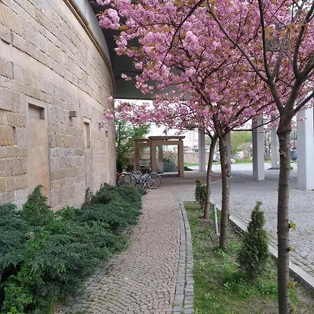 Alibi - Sympozjum Aparthotel